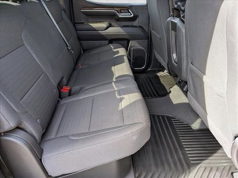 Used 2024 GMC Sierra 1500 SLE RWD image 25
