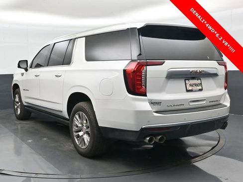 Used 2022 GMC Yukon XL Denali image 5