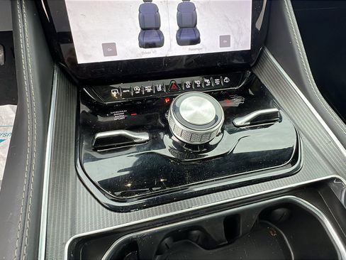 Used 2025 Jeep Grand Wagoneer Series II Obsidian w/ Quick Order Packagew 28T image 36