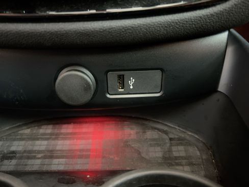 Used 2023 MINI Cooper Clubman S image 32