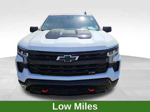 Used 2024 Chevrolet Silverado 1500 LT Trail Boss w/ Protection Package image 2