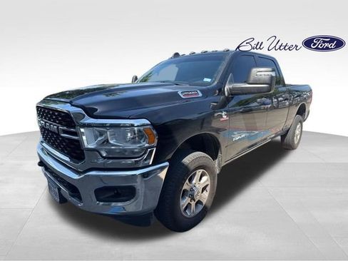 Used 2024 RAM 2500 Big Horn w/ Protection Group AWD/4WD image 1
