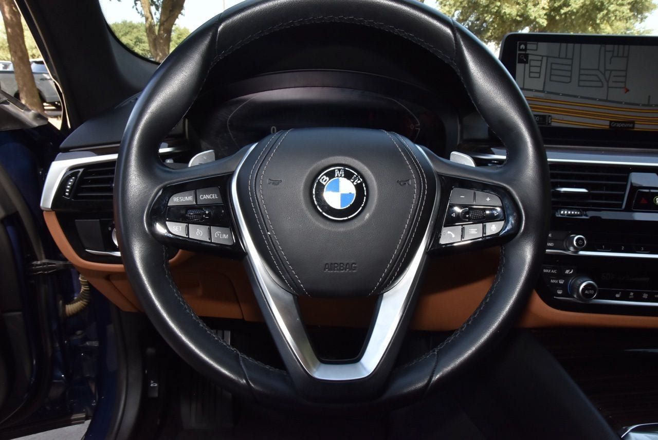 Used 2021 BMW 540i w/ Convenience Package RWD image 22