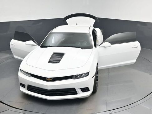 Used 2014 Chevrolet Camaro SS w/ SS Performance Package image 41