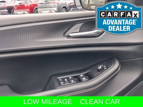 Used 2023 Jeep Grand Cherokee Altitude AWD/4WD image 21