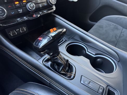 Used 2023 Dodge Durango R/T AWD/4WD image 32
