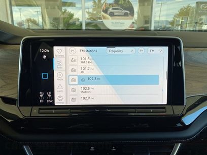 New 2026 Volkswagen Atlas SE