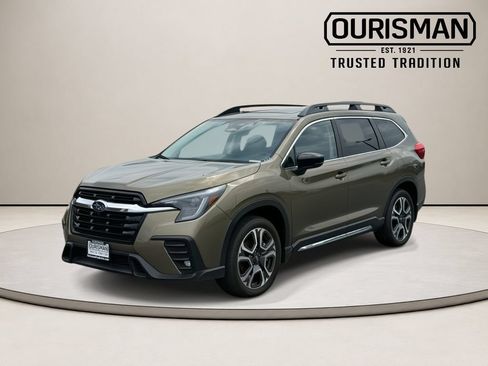 Used 2025 Subaru Ascent Limited AWD/4WD image 6