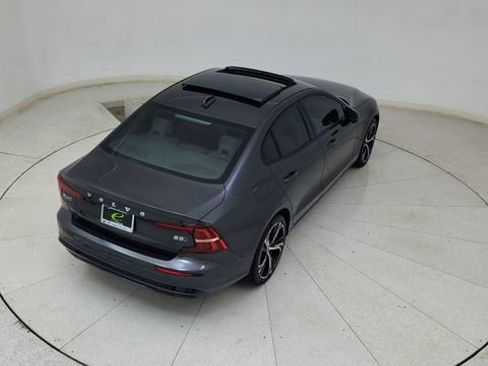 Used 2024 Volvo S60 B5 Plus w/ Climate Package image 84