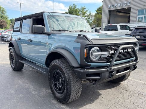 Used 2022 Ford Bronco Wildtrak AWD/4WD image 14