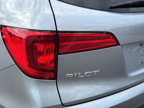 Used 2017 Honda Pilot EX-L image 31