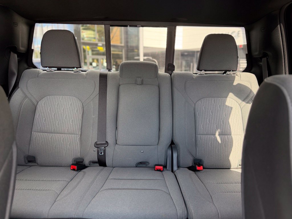 Used 2024 RAM 1500 Big Horn AWD/4WD image 24