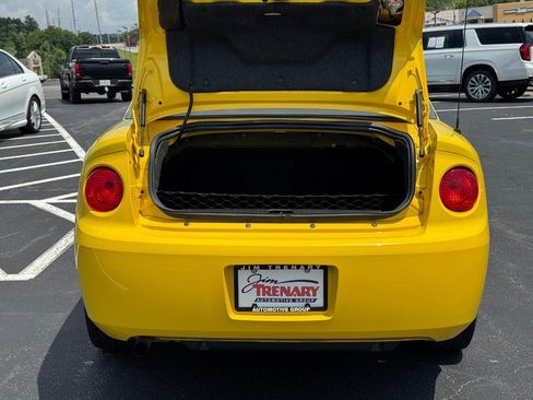 Used 2009 Chevrolet Cobalt LT w/ Preferred Equipment Group FWD image 5