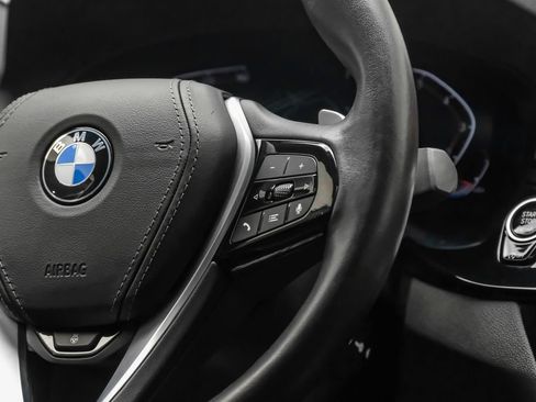 Used 2023 BMW 530i w/ Premium Package RWD image 22