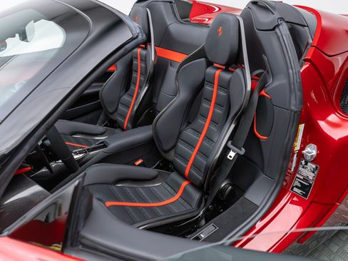 Used 2024 Ferrari SF90 Spider AWD/4WD image 30