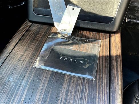 Used 2021 Tesla Model S Plaid AWD/4WD image 35