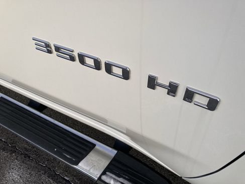 Used 2025 Chevrolet Silverado 3500 LT w/ All Star Edition image 10