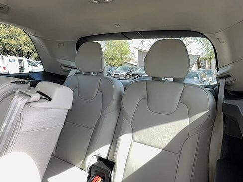 Used 2023 Volvo XC90 B5 Plus w/ Protection Package image 12