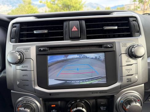 Used 2016 Toyota 4Runner SR5 Premium AWD/4WD image 26