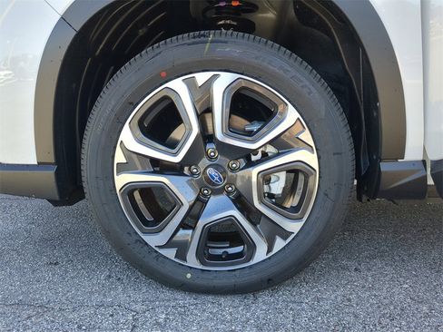 Certified 2026 Subaru Ascent Limited image 34