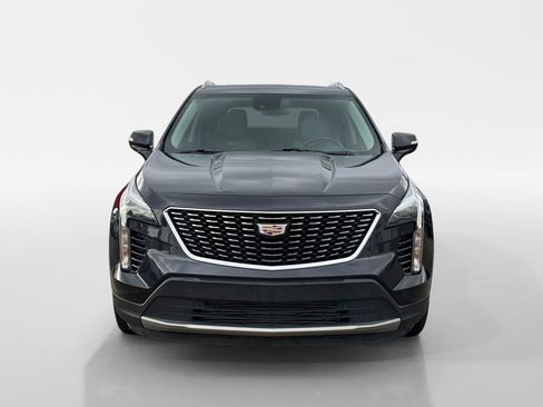 Used 2023 Cadillac XT4 Premium Luxury image 9