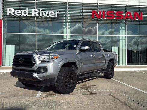 Used 2021 Toyota Tacoma SR w/ SR Convenience Package RWD image 14