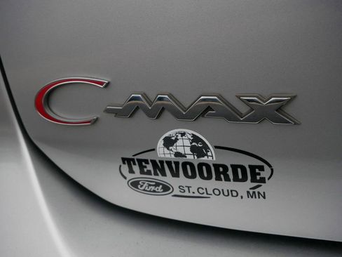 Used 2017 Ford C-MAX SE image 19