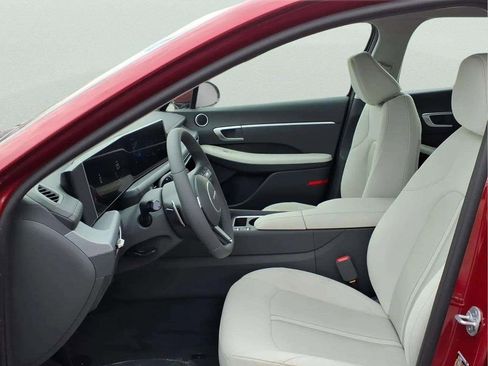 New 2026 Hyundai Sonata SEL image 9