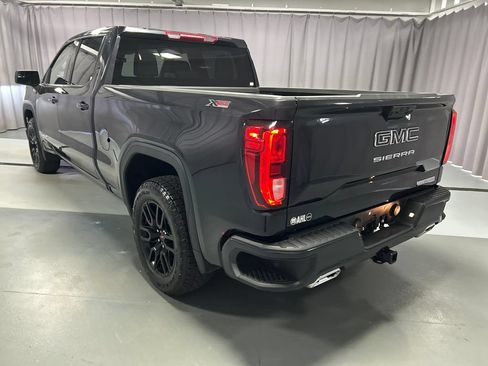 Used 2025 GMC Sierra 1500 Elevation w/ LPO, Elevation Black Package AWD/4WD image 5