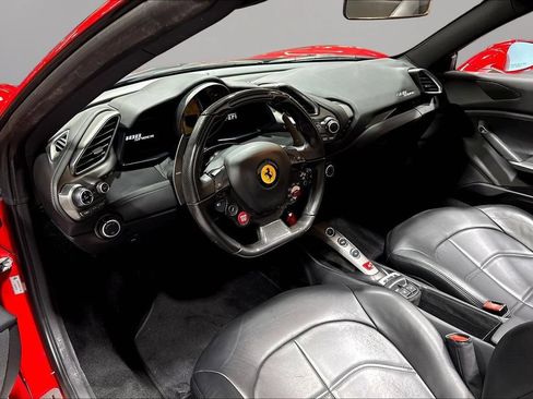 Used 2018 Ferrari 488 Spider RWD image 14