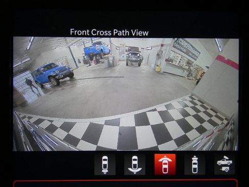 Used 2022 RAM 2500 Limited image 17