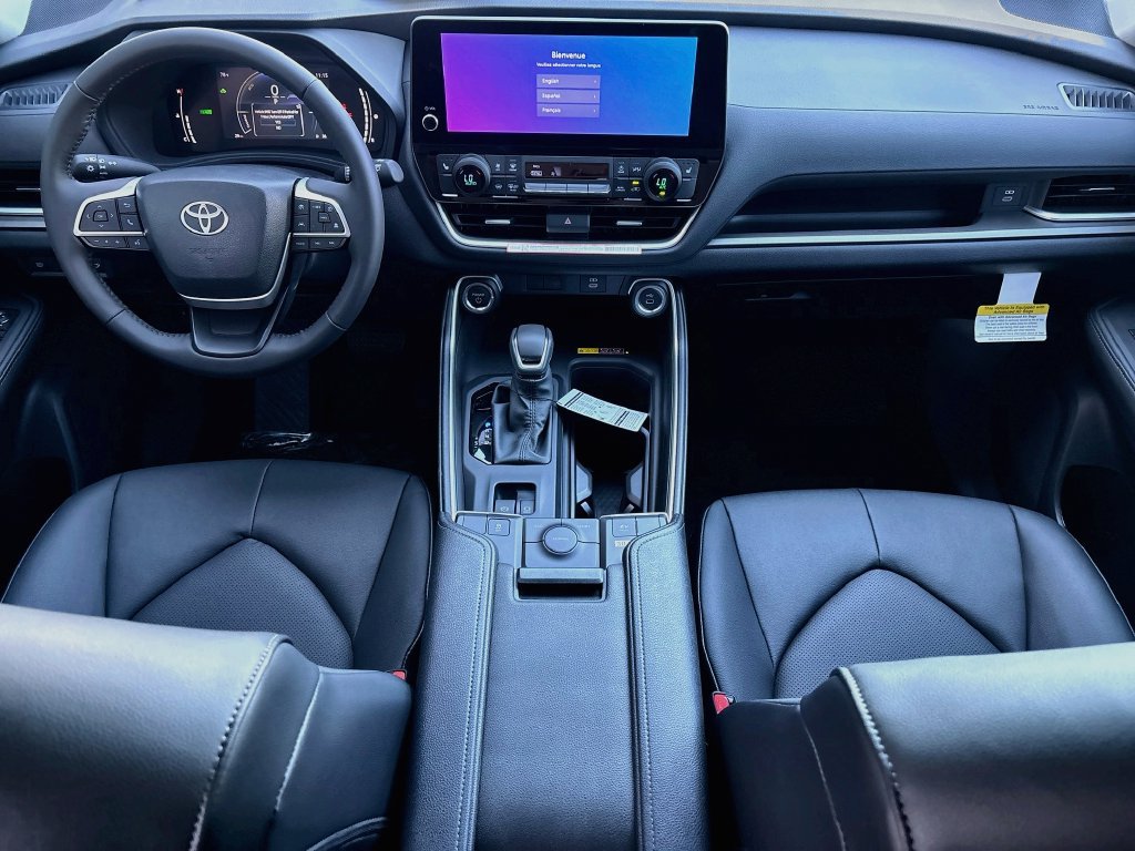New 2026 Toyota Grand Highlander XLE FWD image 13