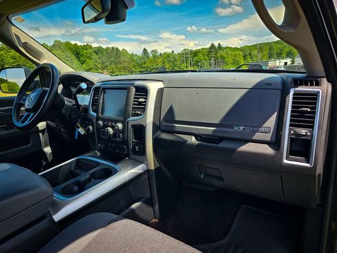 Used 2016 RAM 3500 Big Horn AWD/4WD image 43