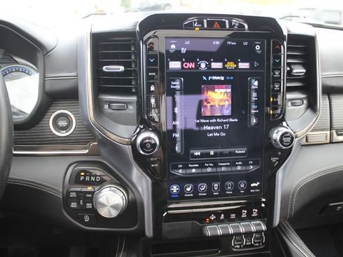 Used 2021 RAM 1500 Limited AWD/4WD image 4