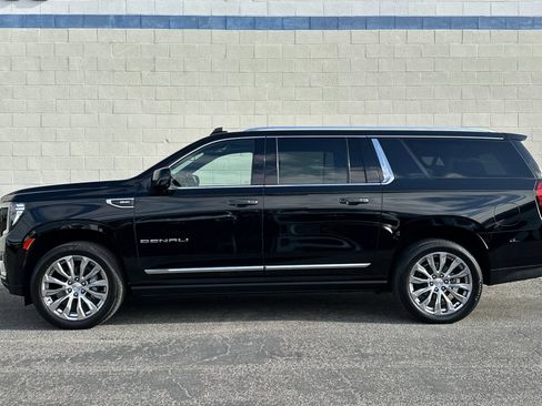 Certified 2023 GMC Yukon XL Denali w/ Max Trailering Package RWD image 7