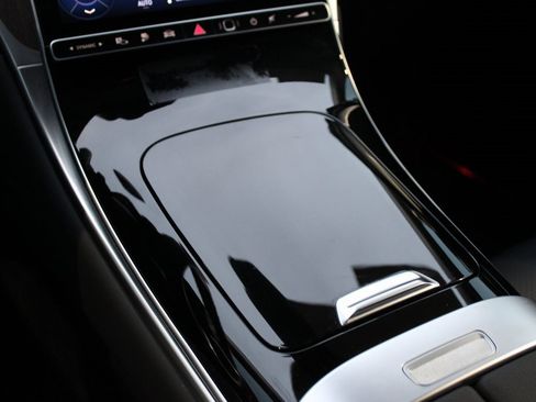 Certified 2025 Mercedes-Benz GLC 350e 4MATIC image 26