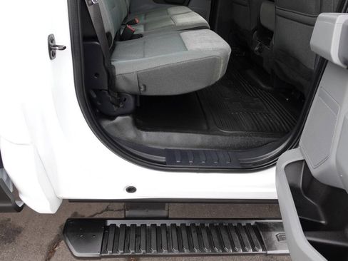 Used 2024 Ford F250 XLT w/ FX4 Off-Road Package image 30