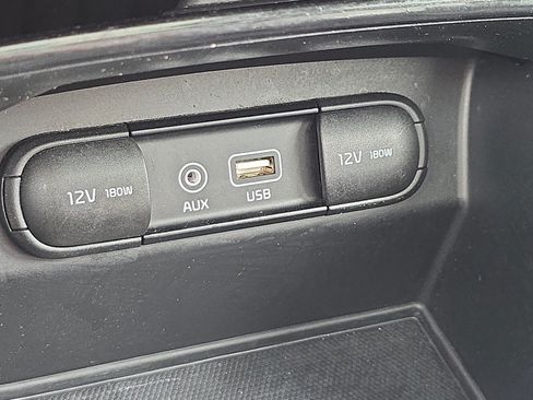 Used 2017 Kia Sorento SX FWD image 26