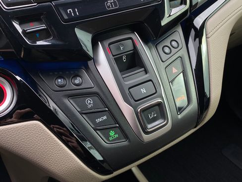 Used 2019 Honda Odyssey Elite image 18