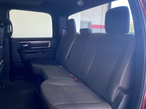 Used 2024 RAM 1500 Warlock RWD image 33