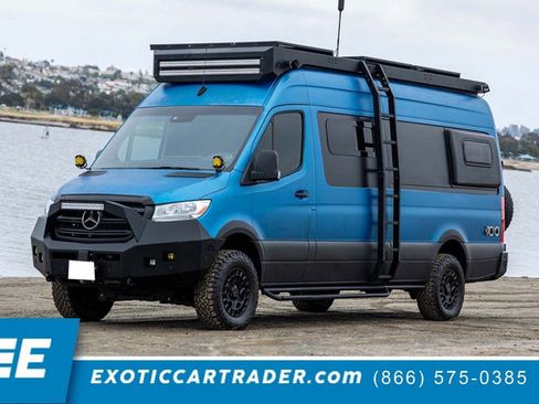 Used 2021 Mercedes-Benz Sprinter 2500 image 1