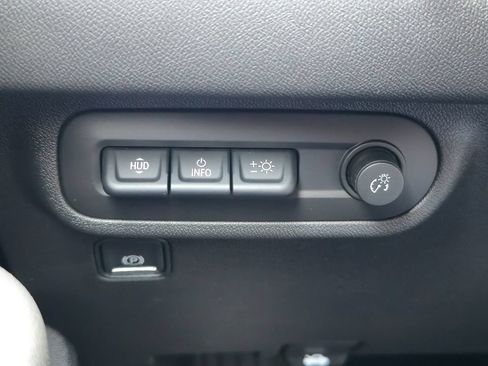 Certified 2022 GMC Terrain SLT w/ Tech Package AWD/4WD image 19