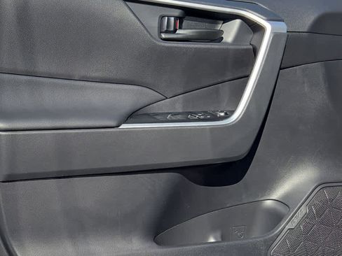 New 2025 Toyota RAV4 LE image 10