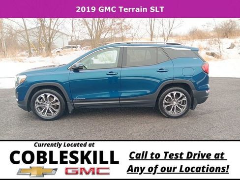 Used 2019 GMC Terrain SLT w/ Preferred Package image 9