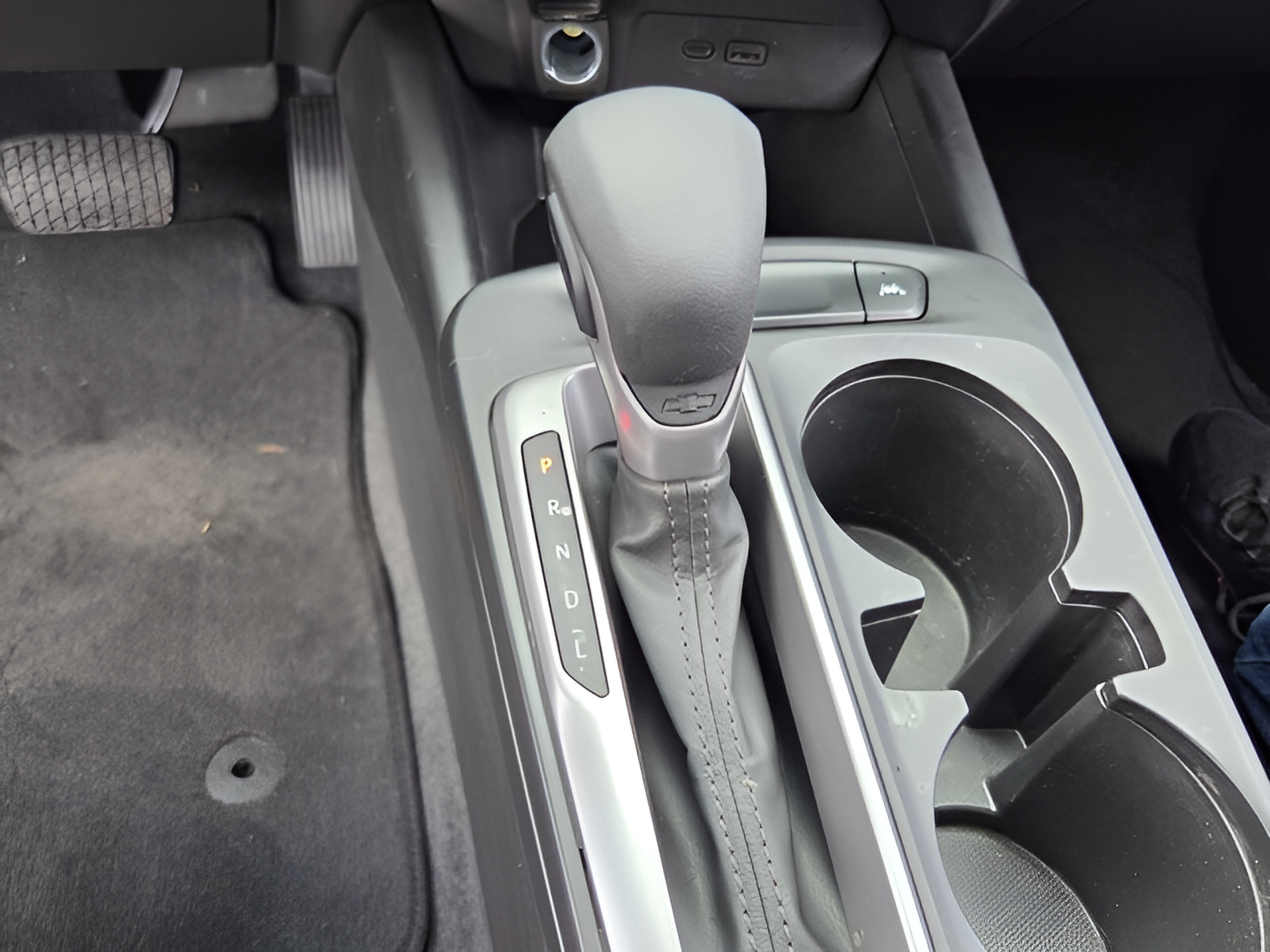 Used 2026 Chevrolet Trax LS FWD image 21
