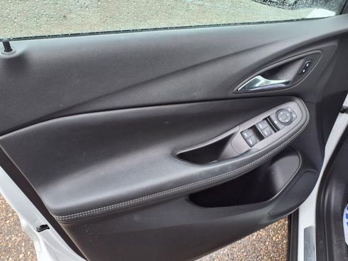 Certified 2023 Buick Encore GX Preferred w/ Cold Weather Comfort Package image 12