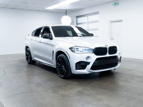 Used 2019 BMW X6 M w/ Executive Package image 27