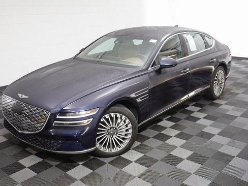 Used 2024 Genesis G80 image 2