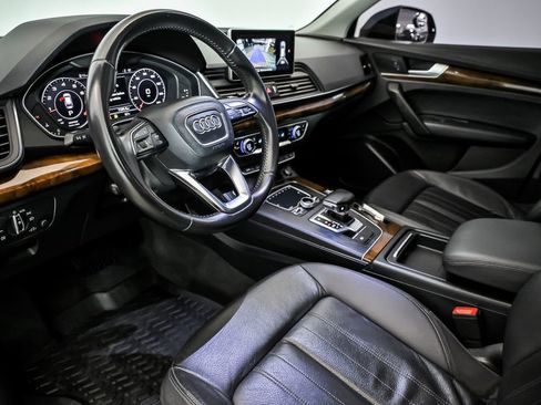 Used 2018 Audi Q5 2.0T Premium AWD/4WD image 12