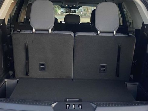 New 2025 Ford Explorer Active image 11